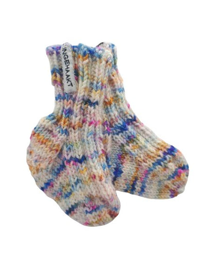 Bioluxe twisting delft blue gebreide babysokken - INGEHAAKT