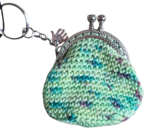 Gehaakte mini portemonnee sleutelhanger